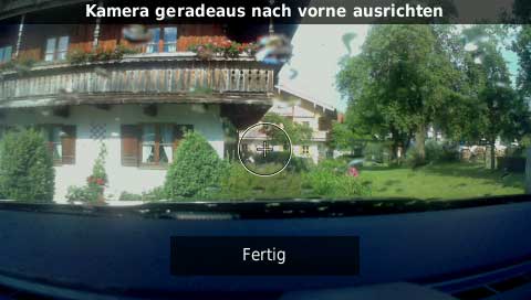 Garmin DriveAssist 50 LMT-D Test – Navigationssystem mit allem Drum und Dran! 14 DriveAssist 50: Dashcam ausrichten
