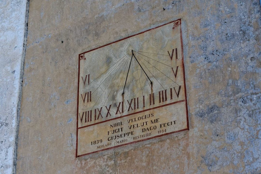 rimella church sundial