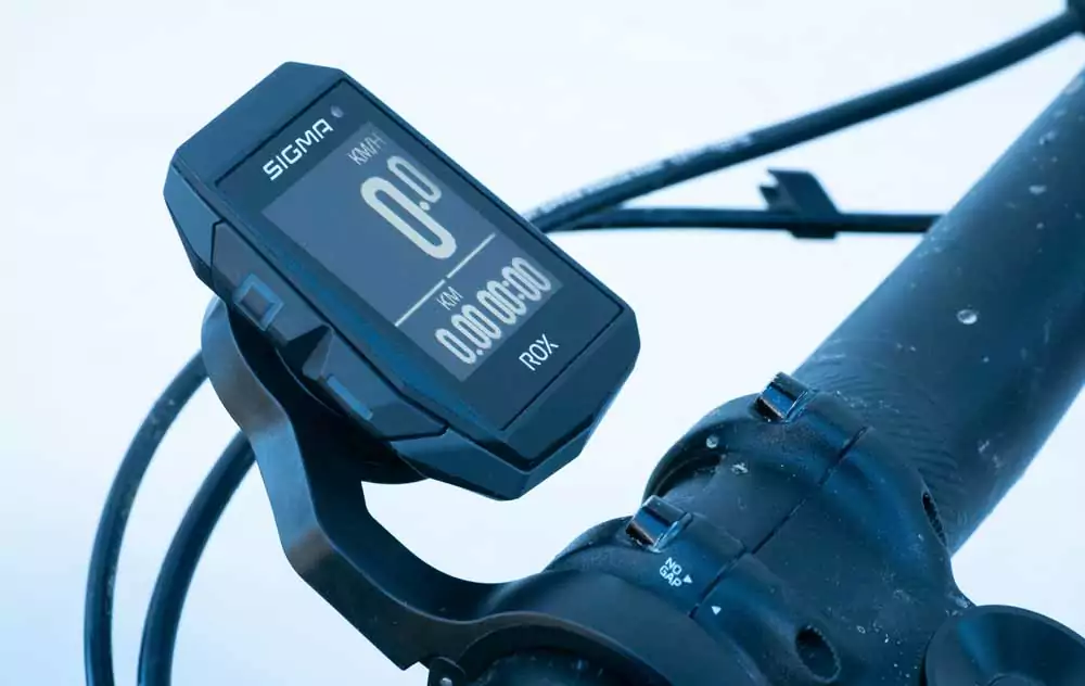 Sigma ROX 11.1 EVO Review - Compact & Affordable GPS Bike Computer 1 Sigma ROX 11.1 EVO review